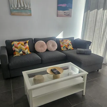 Casa Laura Relax With Shared Pool Apartamento *